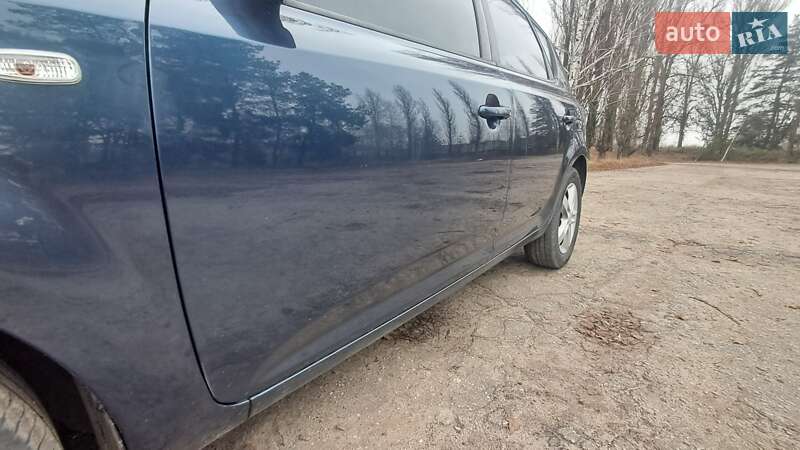 Хэтчбек Kia Ceed 2007 в Ахтырке фото 12 Хэтчбек Kia Ceed 2007 в Ахтырке