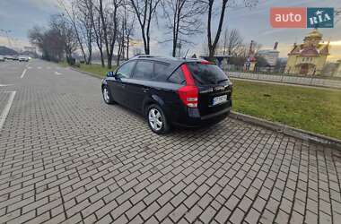 Универсал Kia Ceed 2011 в Коломые