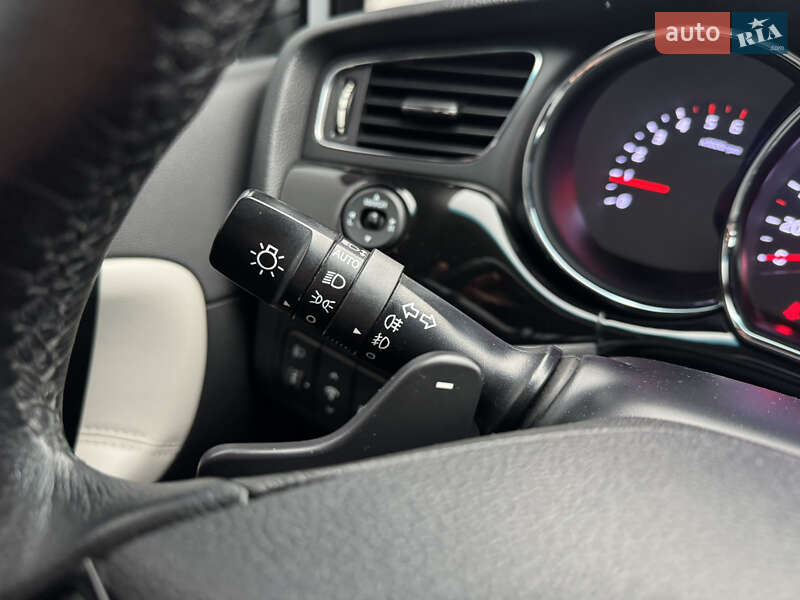 Хетчбек Kia Ceed 2015 в Києві