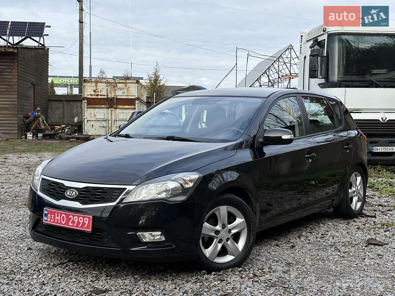 Хэтчбек Kia Ceed 2011 в Белой Церкви