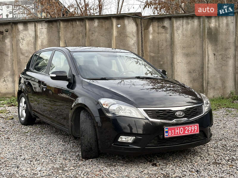 Хэтчбек Kia Ceed 2011 в Белой Церкви