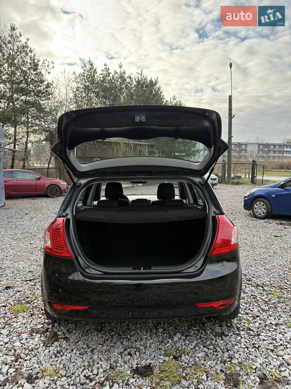 Хэтчбек Kia Ceed 2011 в Белой Церкви