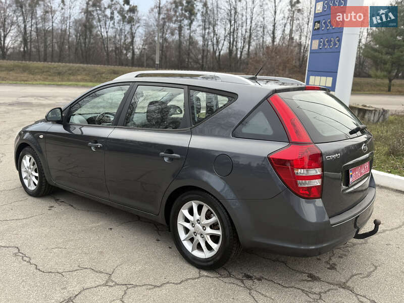 Универсал Kia Ceed 2009 в Лубнах