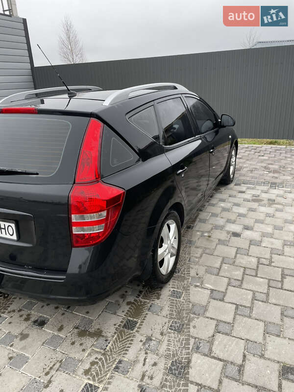 Универсал Kia Ceed 2007 в Изяславе
