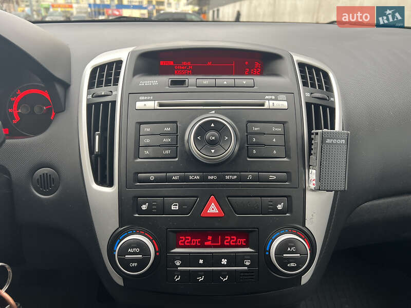 Универсал Kia Ceed 2009 в Вишневом