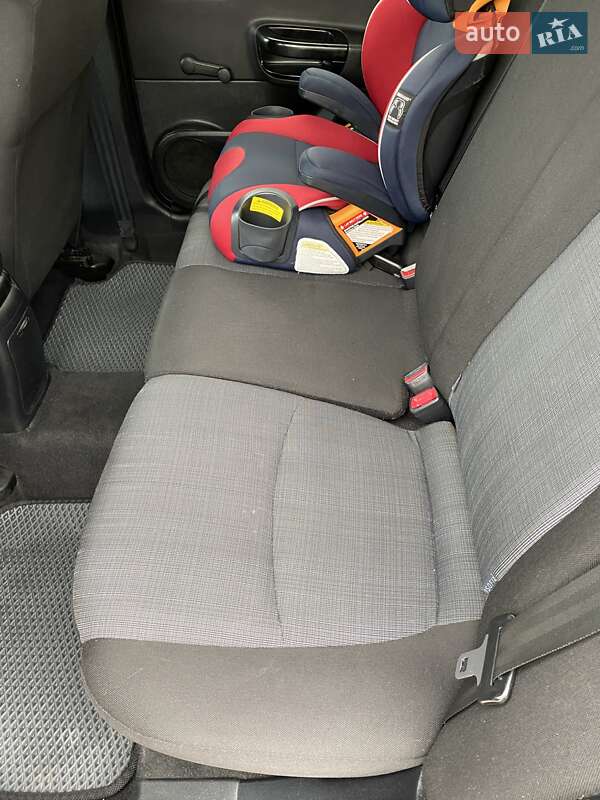 Хетчбек Kia Ceed 2011 в Южноукраїнську фото 20 Хетчбек Kia Ceed 2011 в Южноукраїнську