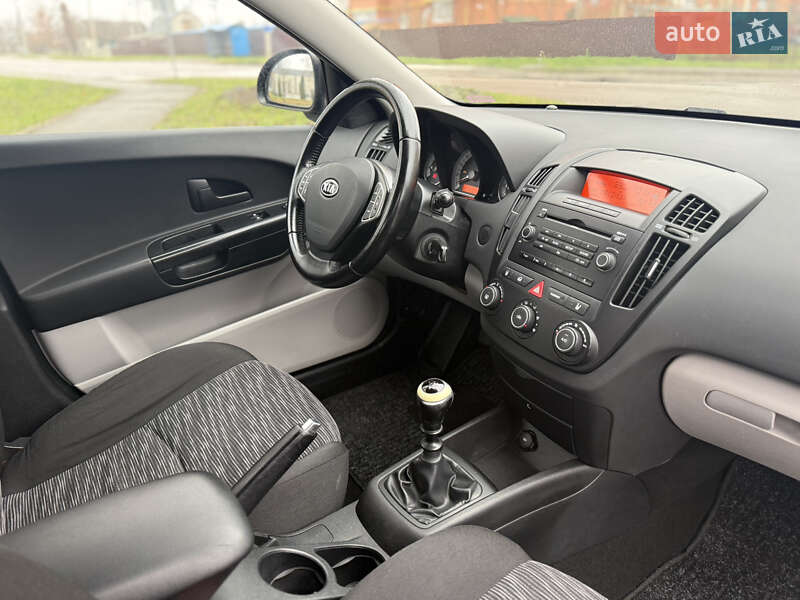 Універсал Kia Ceed 2008 в Борисполі фото 35 Універсал Kia Ceed 2008 в Борисполі
