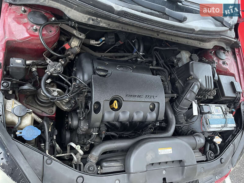 Хэтчбек Kia Ceed 2008 в Белой Церкви