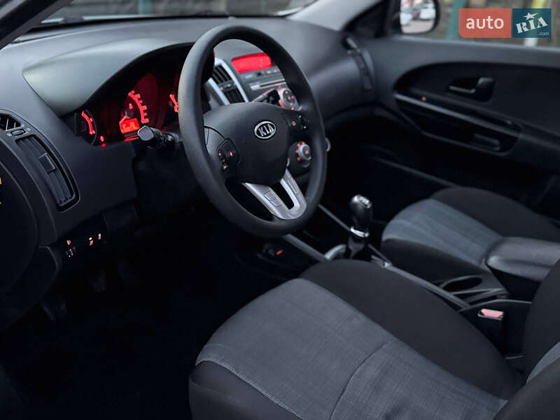 Универсал Kia Ceed 2013 в Дрогобыче фото 77 Универсал Kia Ceed 2013 в Дрогобыче