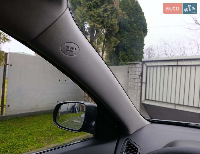 Универсал Kia Ceed 2011 в Луцке