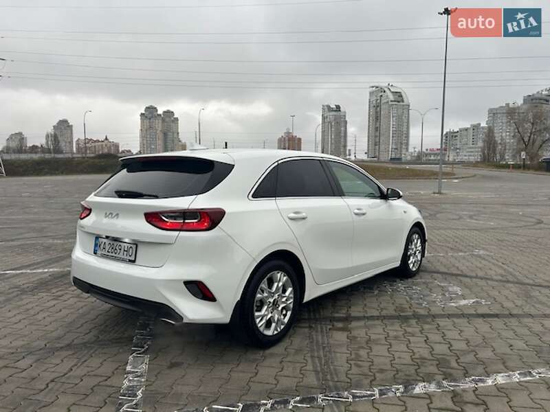 Хэтчбек Kia Ceed 2022 в Киеве