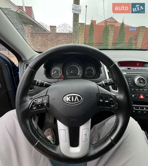 Универсал Kia Ceed 2011 в Житомире