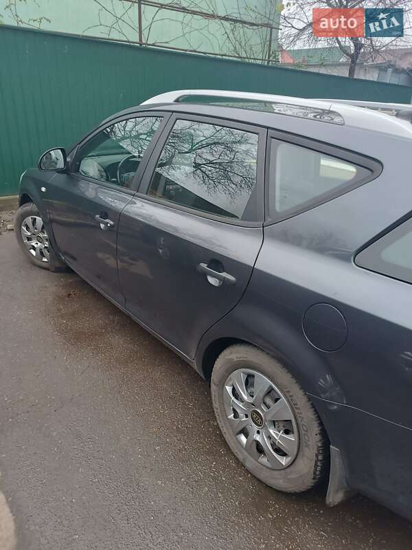 Универсал Kia Ceed 2009 в Белой Церкви фото 3 Универсал Kia Ceed 2009 в Белой Церкви