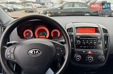 Универсал Kia Ceed 2008 в Киеве
