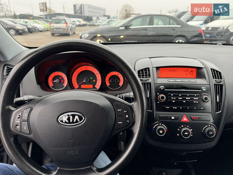 Універсал Kia Ceed 2008 в Києві фото 64 Універсал Kia Ceed 2008 в Києві