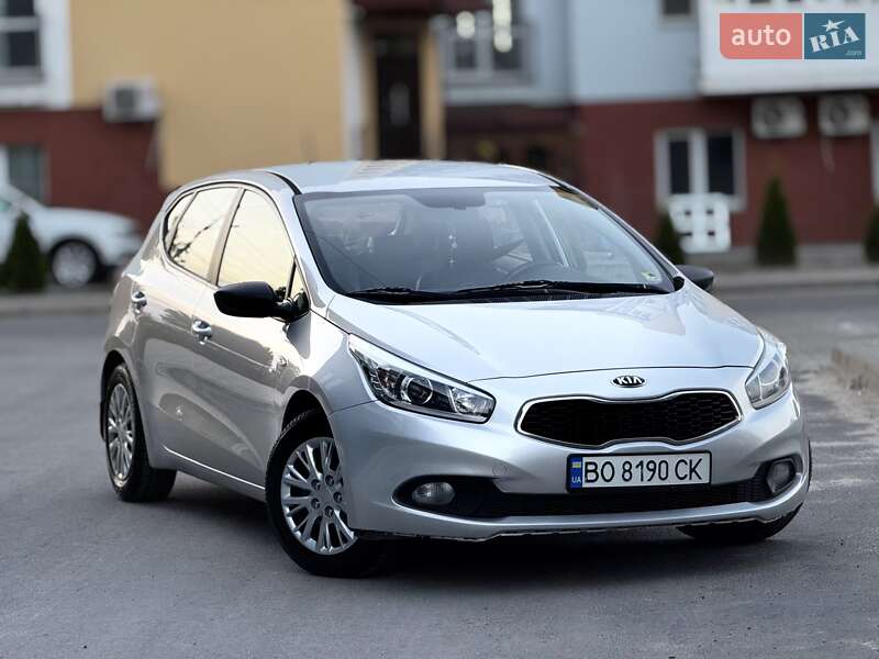 Хэтчбек Kia Ceed 2012 в Тернополе