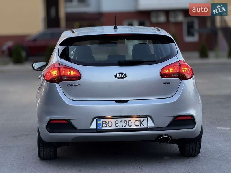 Хэтчбек Kia Ceed 2012 в Тернополе