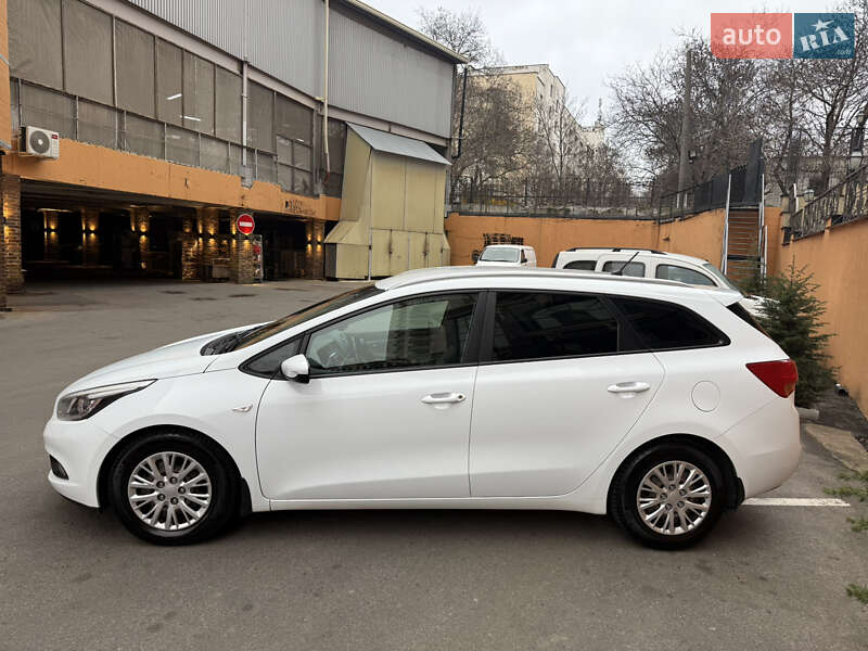 Універсал Kia Ceed 2013 в Одесі фото 3 Універсал Kia Ceed 2013 в Одесі