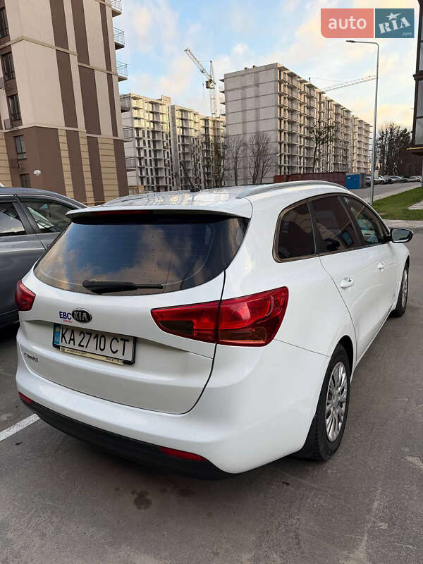 Универсал Kia Ceed 2016 в Киеве фото 3 Универсал Kia Ceed 2016 в Киеве