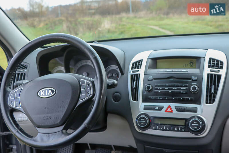 Хэтчбек Kia Ceed 2008 в Ивано-Франковске