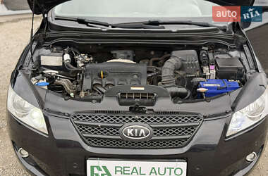 Хэтчбек Kia Ceed 2008 в Кропивницком