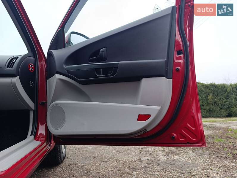 Хэтчбек Kia Ceed 2007 в Знаменке фото 11 Хэтчбек Kia Ceed 2007 в Знаменке