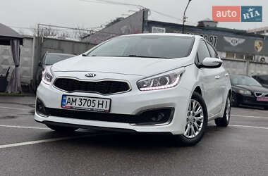 Хетчбек Kia Ceed 2016 в Києві