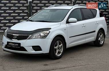 Универсал Kia Ceed 2012 в Киеве