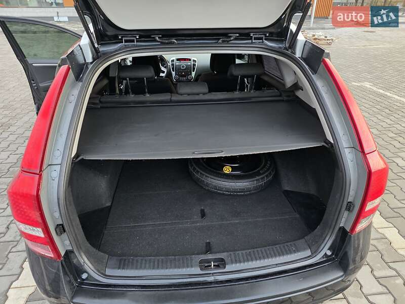 Універсал Kia Ceed 2010 в Кривому Розі