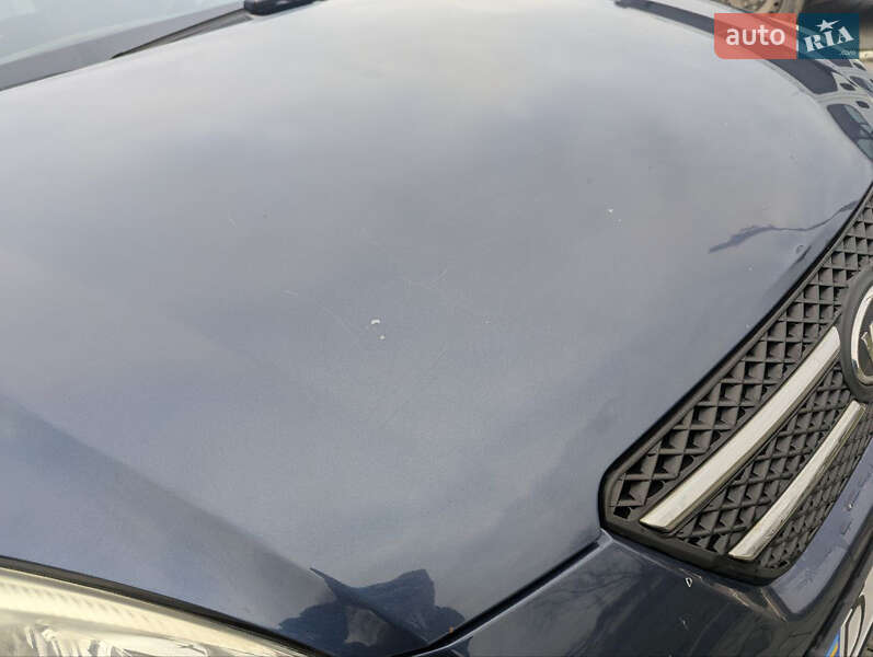 Хэтчбек Kia Ceed 2009 в Черновцах