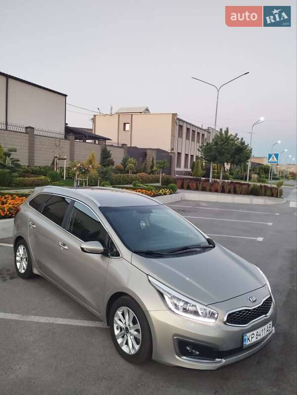 Универсал Kia Ceed 2016 в Черновцах фото 25 Универсал Kia Ceed 2016 в Черновцах