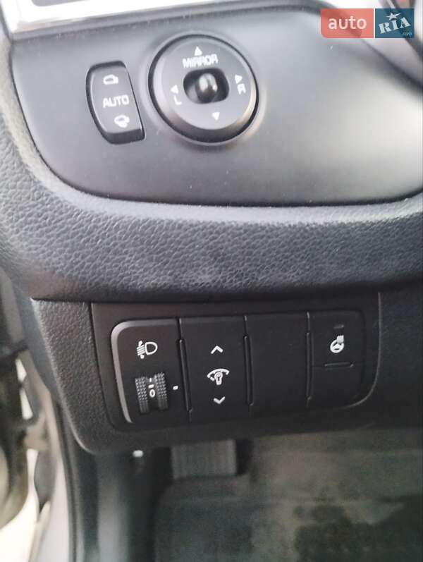 Универсал Kia Ceed 2016 в Черновцах фото 34 Универсал Kia Ceed 2016 в Черновцах