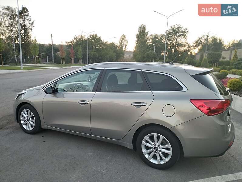 Универсал Kia Ceed 2016 в Черновцах фото 79 Универсал Kia Ceed 2016 в Черновцах