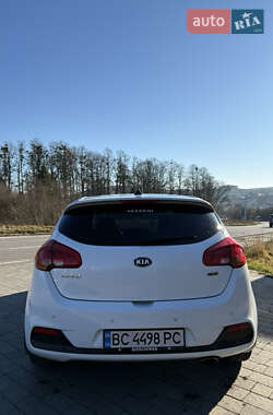 Хэтчбек Kia Ceed 2012 в Львове