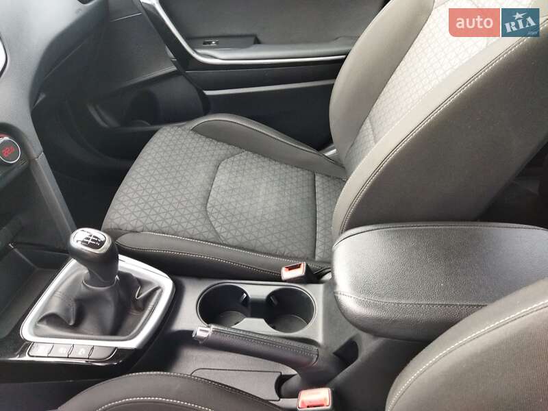 Универсал Kia Ceed 2021 в Звягеле