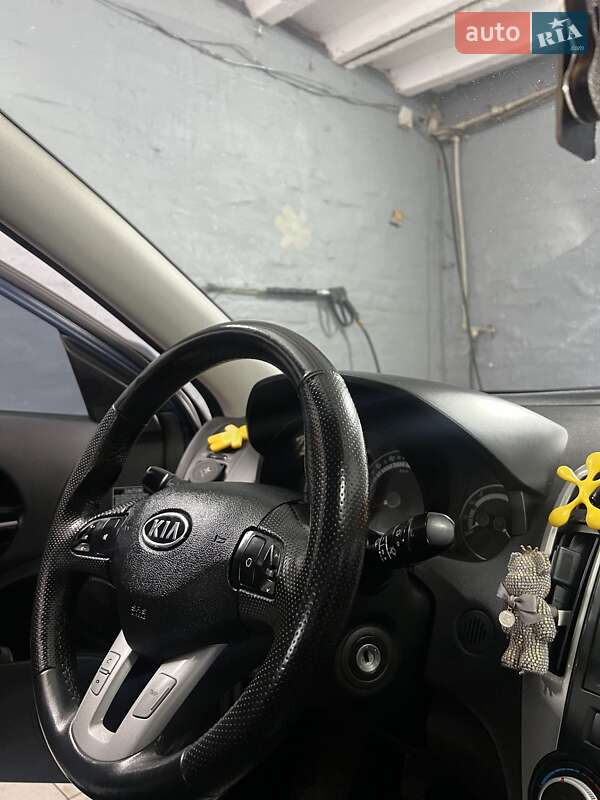 Хетчбек Kia Ceed 2010 в Ніжині