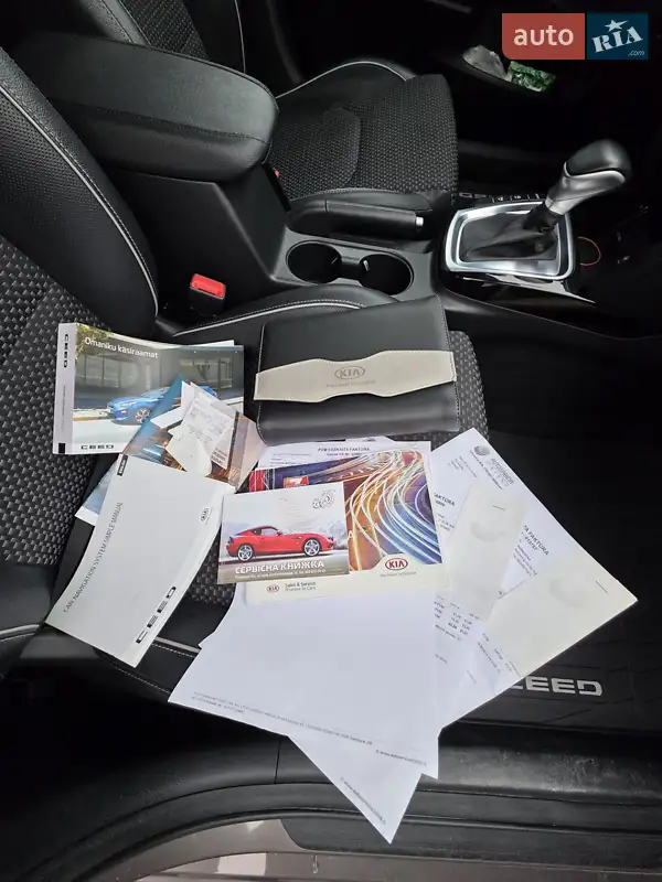 Хэтчбек Kia Ceed 2019 в Сарнах документ