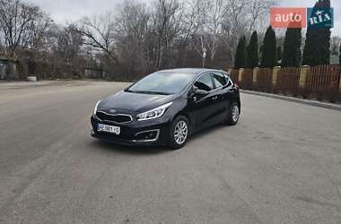 Хэтчбек Kia Ceed 2016 в Днепре