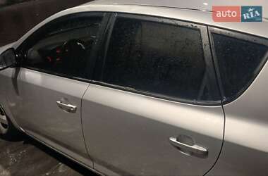 Хэтчбек Kia Ceed 2008 в Буче