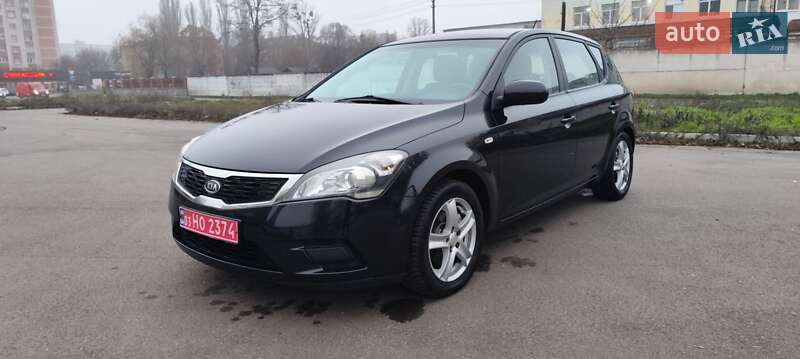 2010 KIA Ceed, VIN U5YHB511AAL230577:plate — фото 1 (autoria)