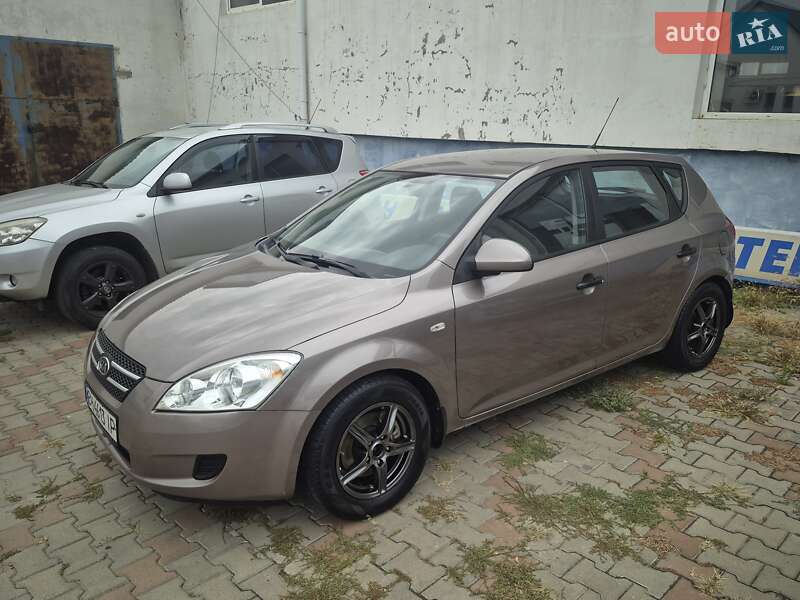 2008 KIA Ceed, VIN U5YFF24429L139411:plate — фото 1 (autoria)