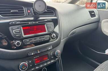 Універсал Kia Ceed 2013 в Дніпрі