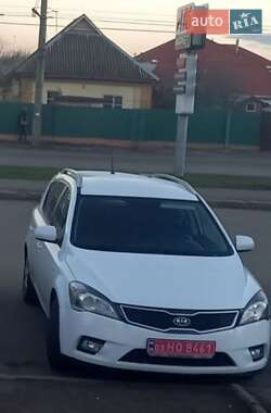 Универсал Kia Ceed 2010 в Черкассах