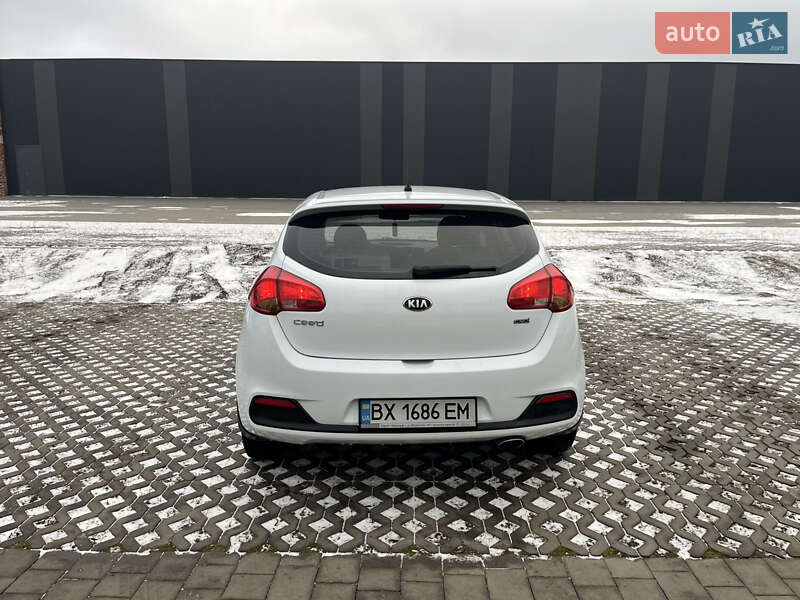 Хэтчбек Kia Ceed 2012 в Хмельницком