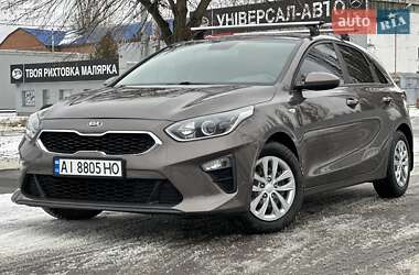 Хэтчбек Kia Ceed 2019 в Киеве