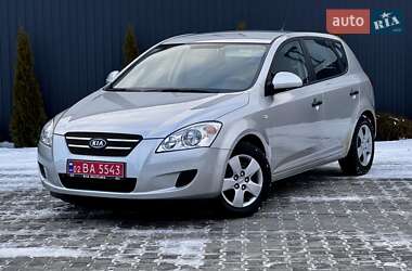 Хэтчбек Kia Ceed 2007 в Виннице