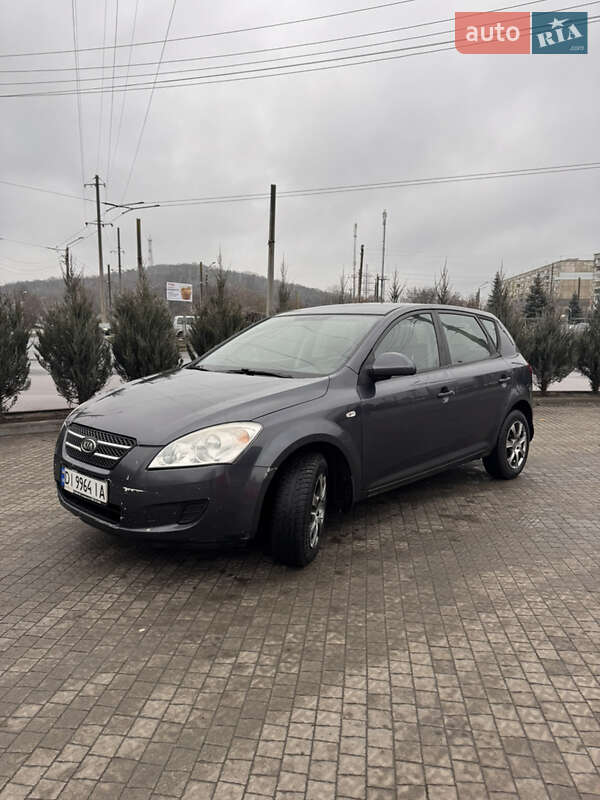 Хэтчбек Kia Ceed 2007 в Полтаве