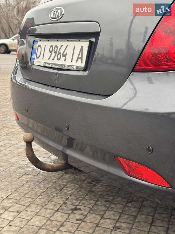 Хэтчбек Kia Ceed 2007 в Полтаве