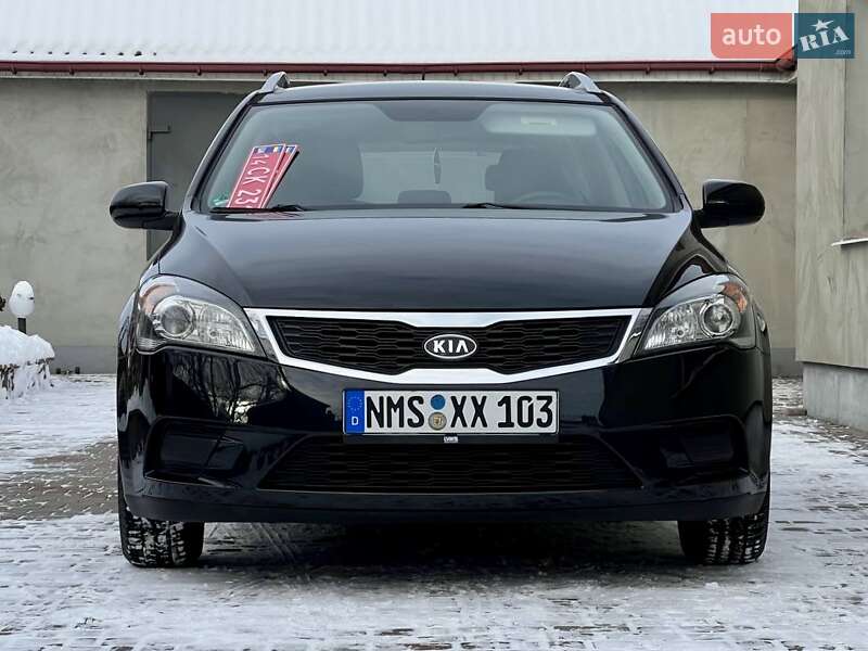 Универсал Kia Ceed 2010 в Умани