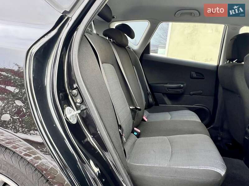 Универсал Kia Ceed 2010 в Умани